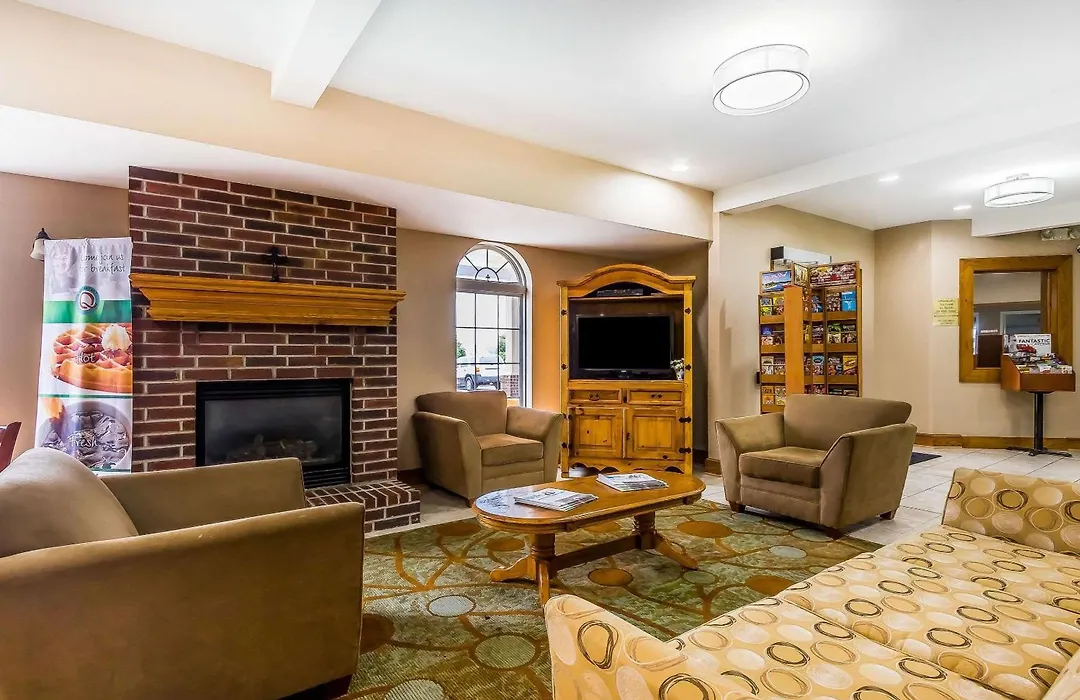 Quality Inn & Suites Chesterfield Village-1