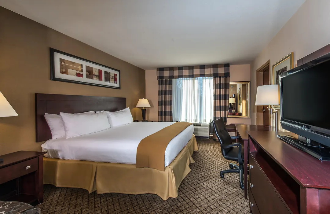 Holiday Inn Express Hotel & Suites Lavonia By Ihg-1