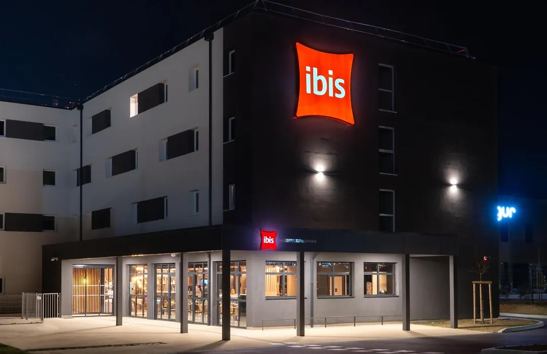 ibis Saint Paul Trois Chateaux-1