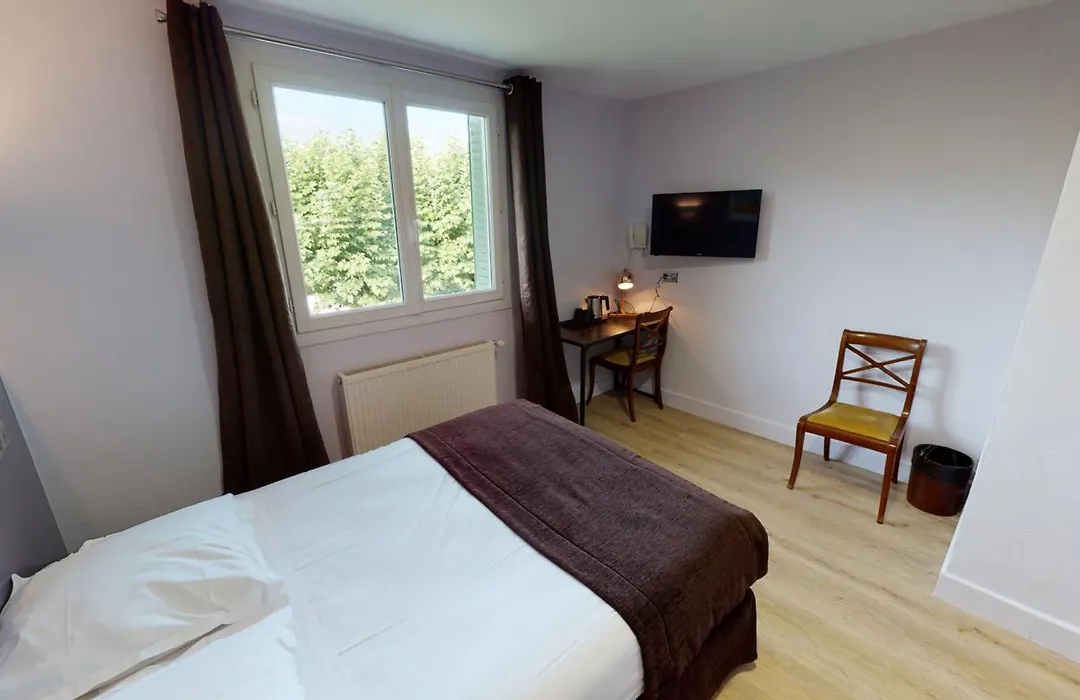 Logis Auberge Saint Simond-1