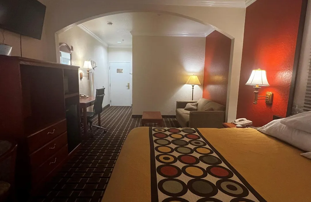Super 8 By Wyndham Brookshire Tx-1