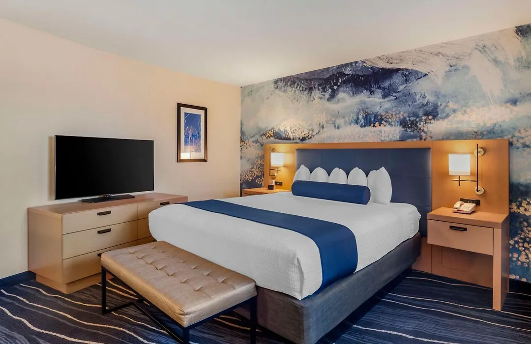 Best Western Plus Marina Gateway Hotel-1