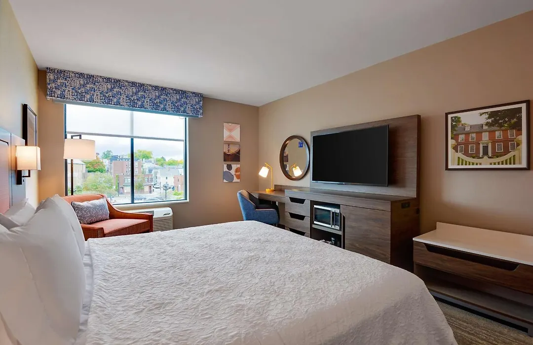 Hampton Inn Salem, Ma-1