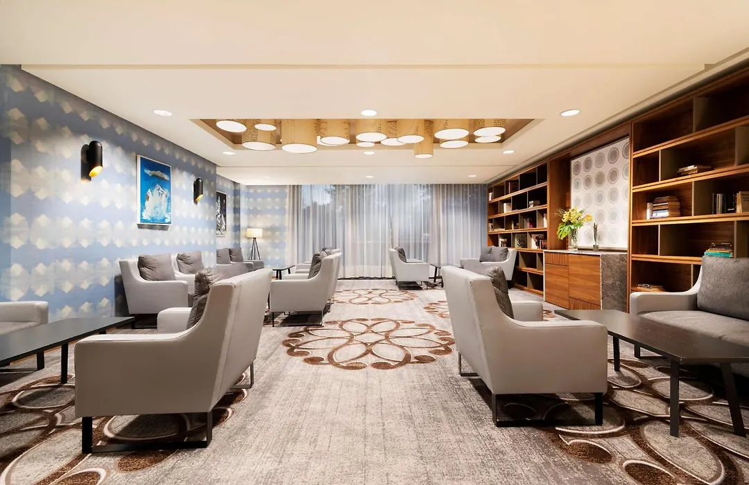 DoubleTree by Hilton Krakow Hotel&Convention Center-1