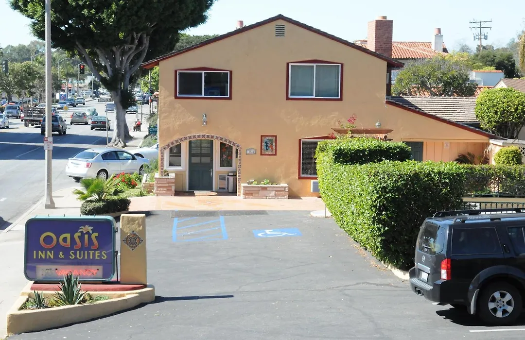 Oasis Inn And Suites-1