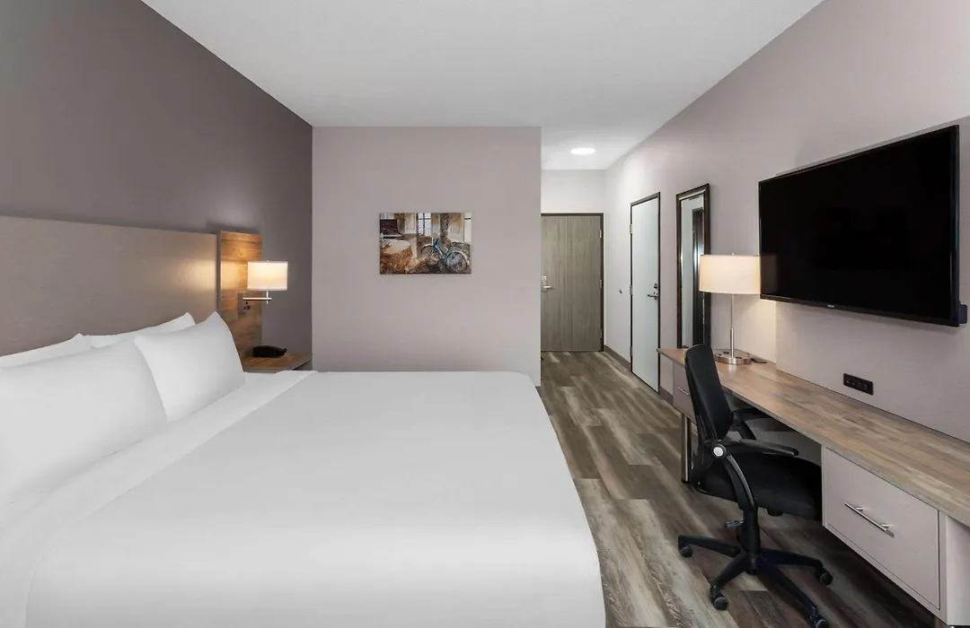 Links Bos Landen Hotel & Spa Of Pella, Trademark By Wyndham-1