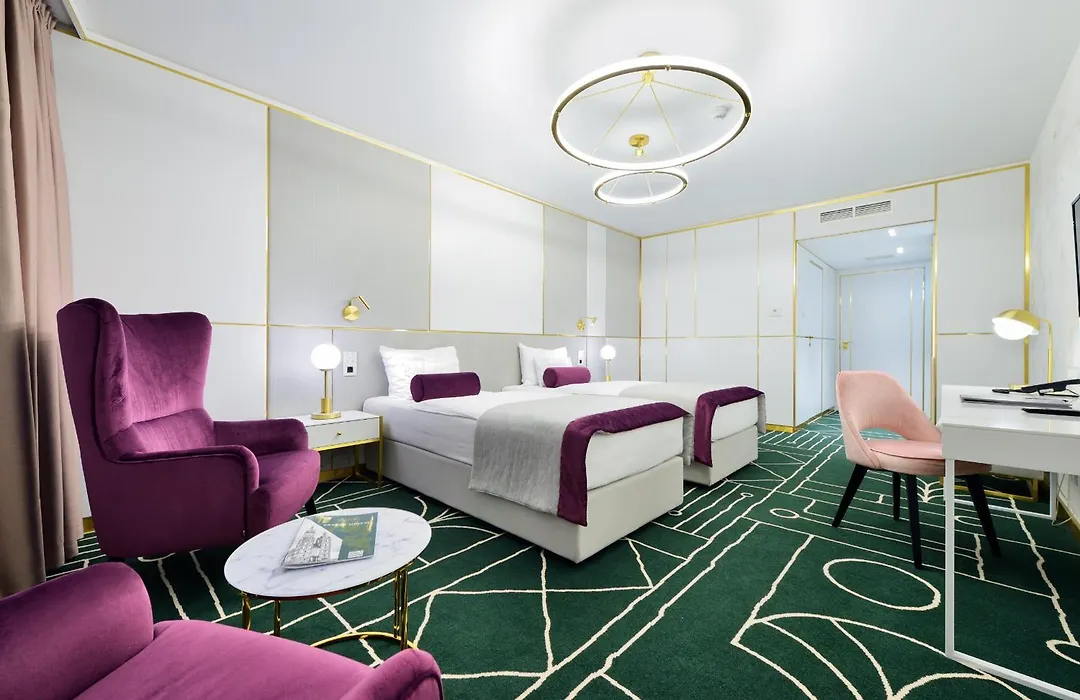 Hotel Ferreus Modern Art Deco-1