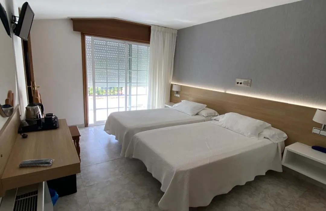 Hotel Riveiro II-1
