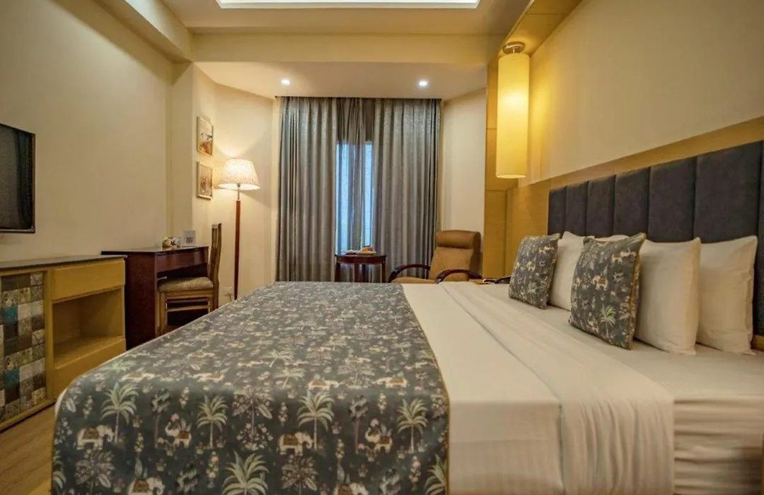 Golden Tulip Udaipur-1