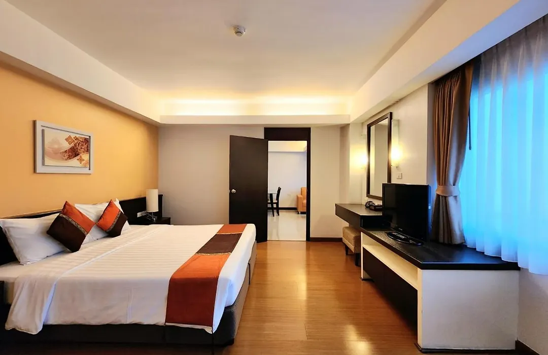 Avion Hotel-1