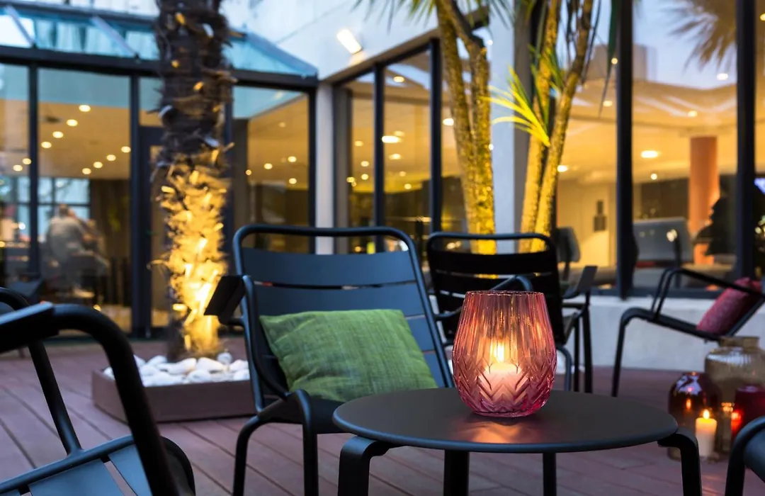 Hôtel Oceania Nantes-1