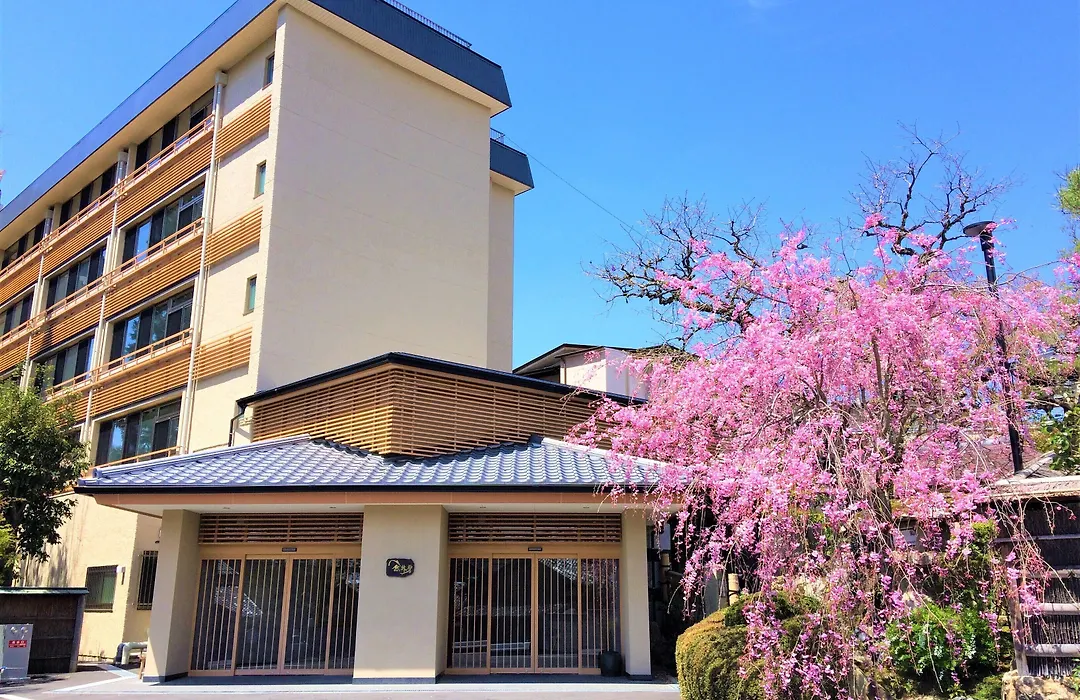 Ryokan Nenrinbo-1