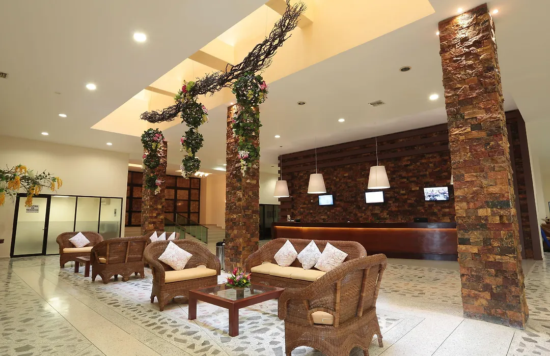 Tabasco Inn-1