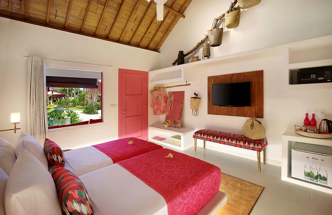 Pinkcoco Gili Air - Constant Surprises & For Cool Adults Only-1