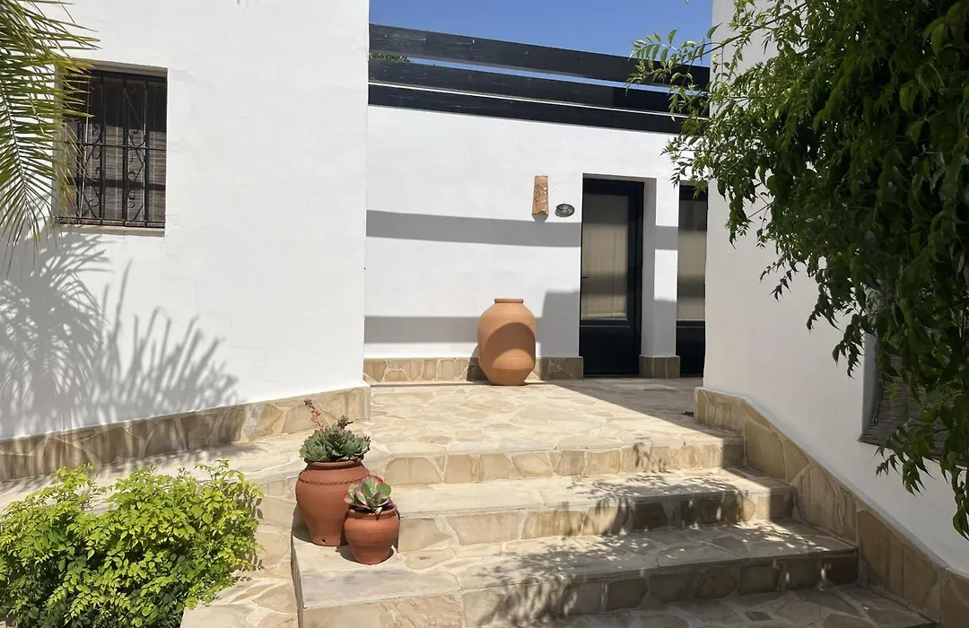 Finca Bona Nit-1