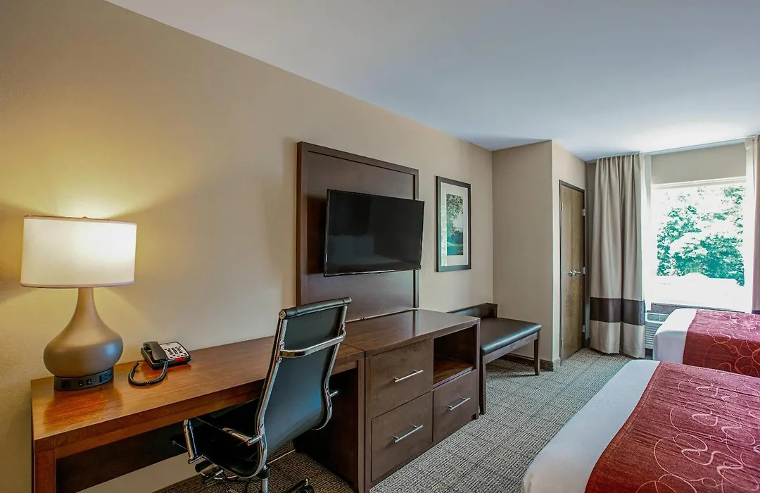 Comfort Suites Fishkill Near Interstate 84-1