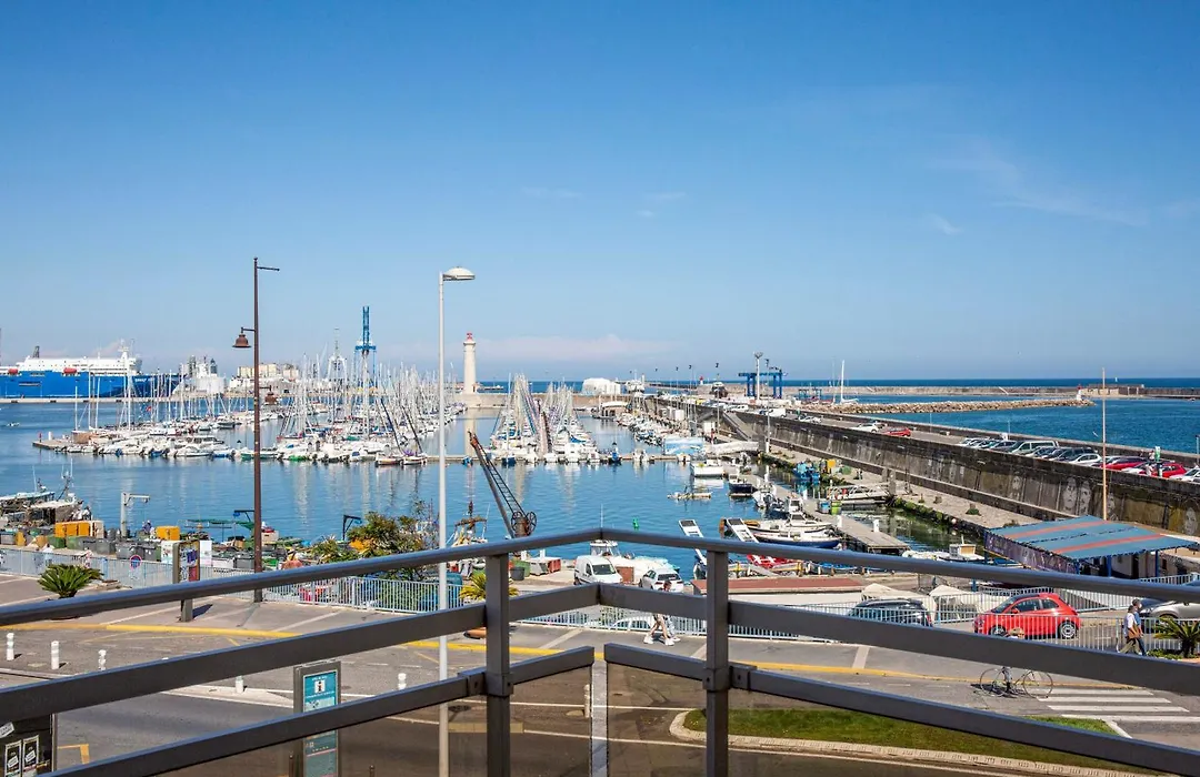 Hotel Port Marine-1