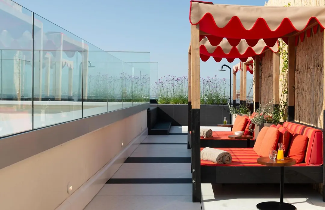 Hotel Montera Madrid, Curio Collection By Hilton-1
