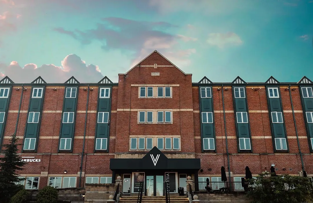 Village Hotel Birmingham Walsall-1