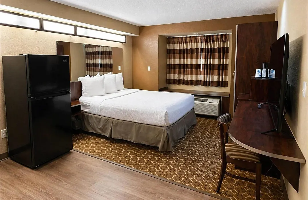 Microtel Inn & Suites By Wyndham Williston-1