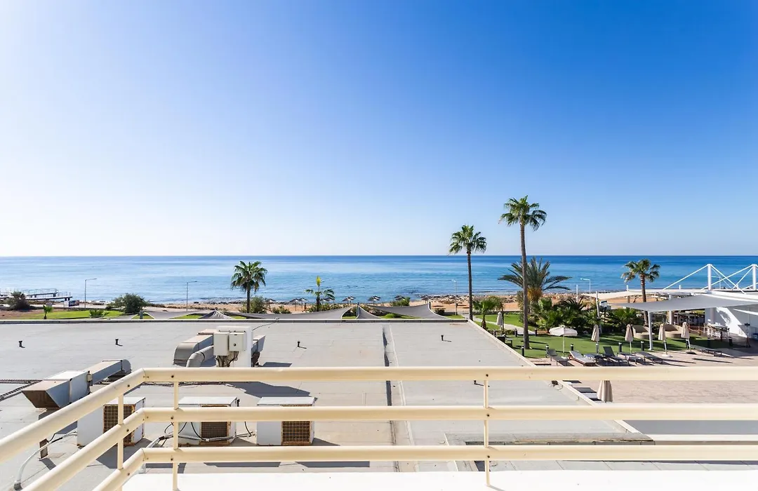 Piere - Anne Beach Hotel-1