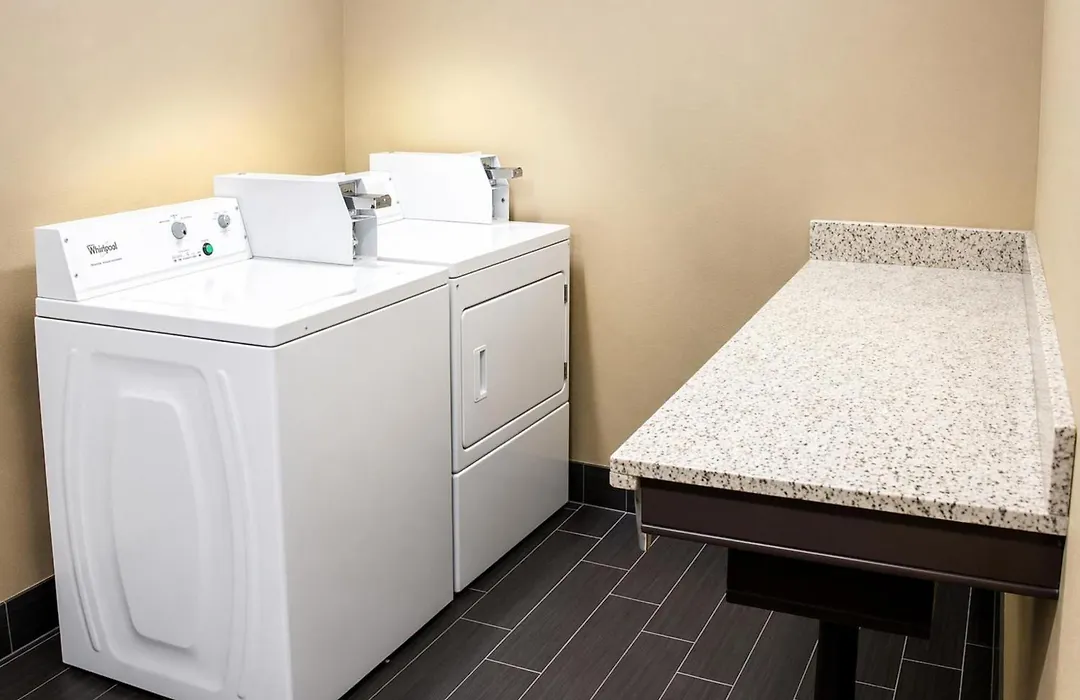 Holiday Inn Express & Suites Chicago - Matteson By Ihg-1