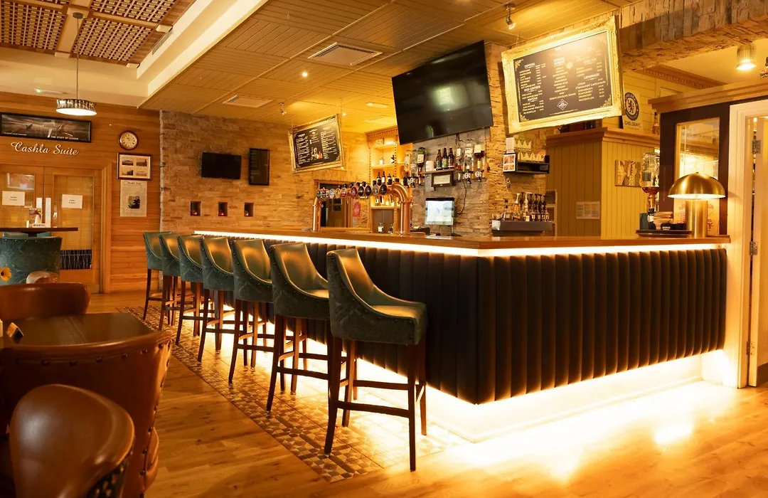 Raheen Woods Hotel-1