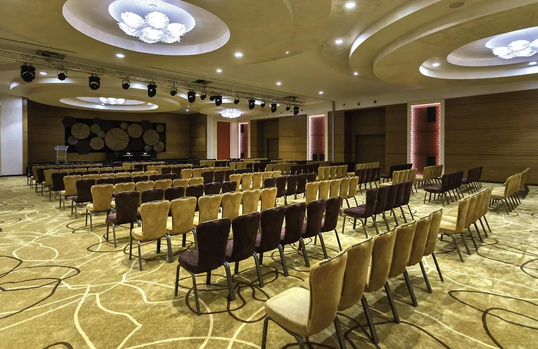 Moevenpick Hotel Du Lac Tunis-1