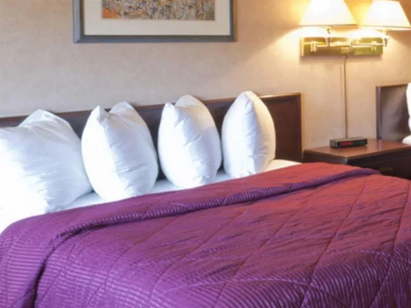 Comfort Inn & Suites Victoria-1