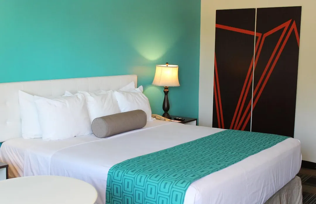 Howard Johnson By Wyndham San Diego Hotel Circle-1