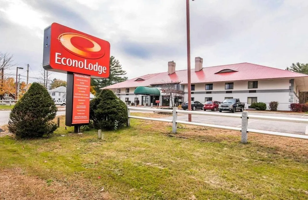Econo Lodge Plymouth-1