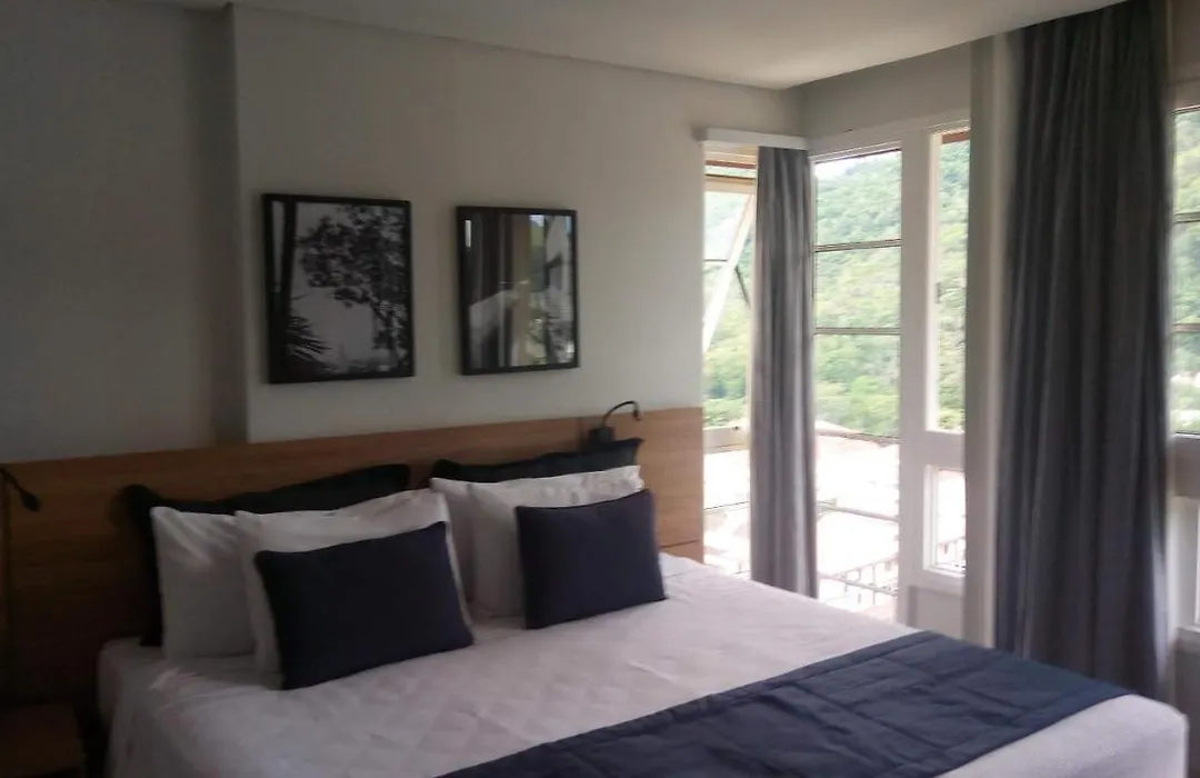 Live Suites Itaipava-1