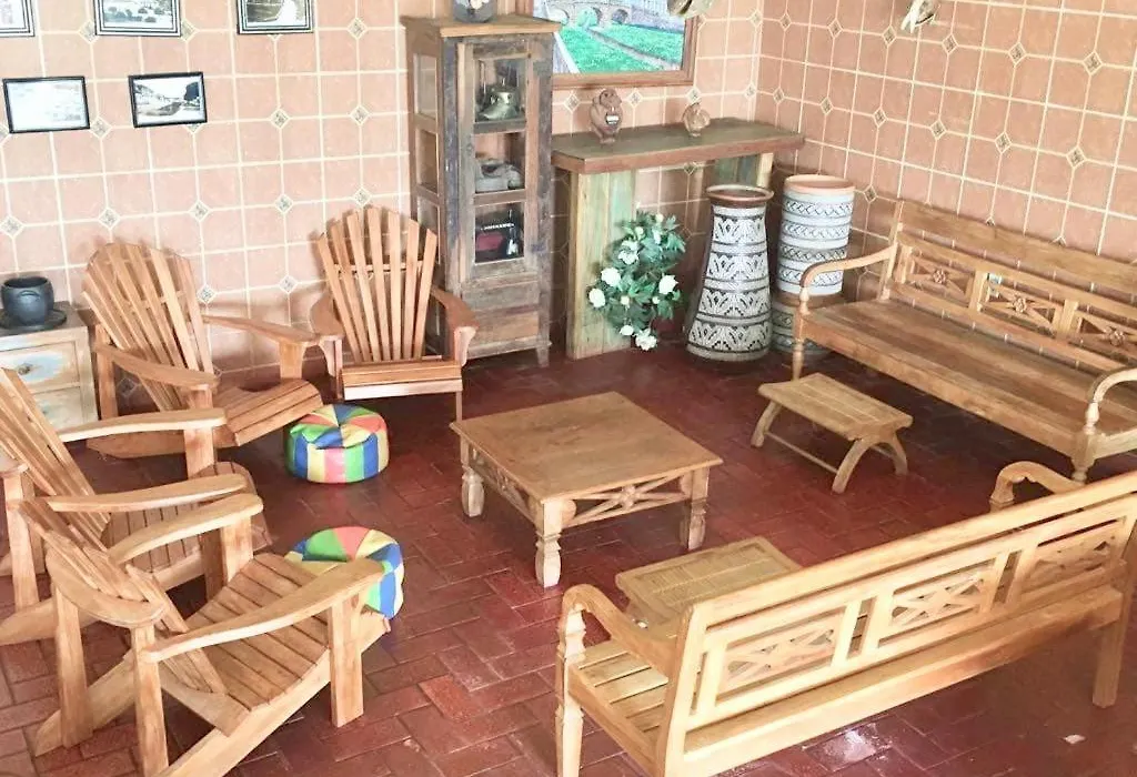 Hotel Cristo Rei 611-1