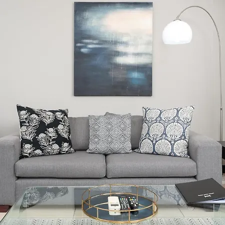 Icon Serviced Apartments Foreshore-2