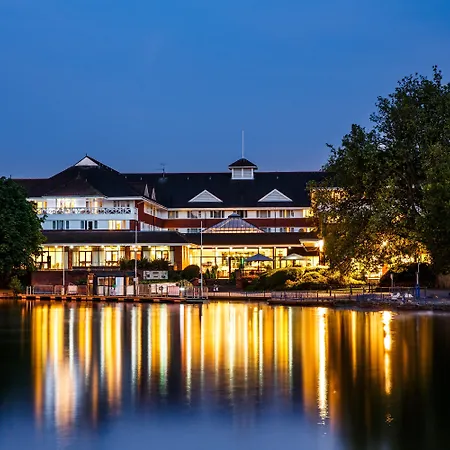 Crowne Plaza Reading-2