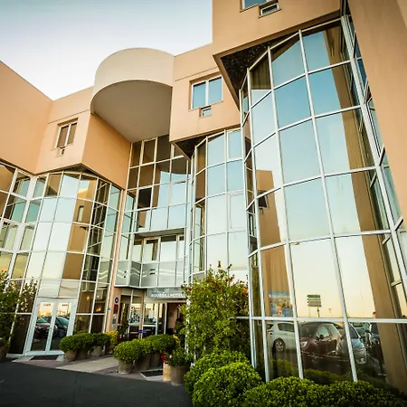 Hotel Port Marine-3