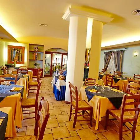 Hotel Cala Mirto-2