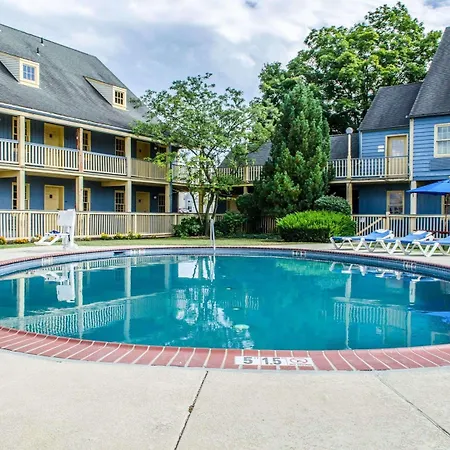 Clarion Inn Strasburg - Lancaster-3