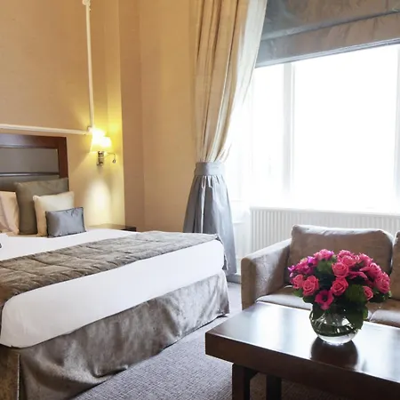 Gem Strathmore Hotel-2