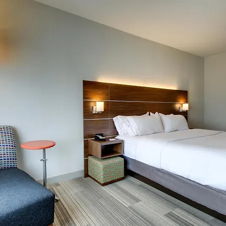 Holiday Inn Express & Suites Aurora - Naperville By Ihg-2