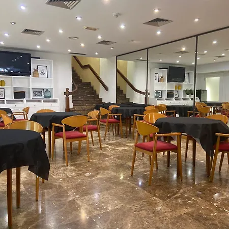 Hotel Leuka-2
