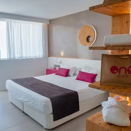 One Ibiza Suites-3