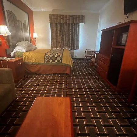 Super 8 By Wyndham Brookshire Tx-2