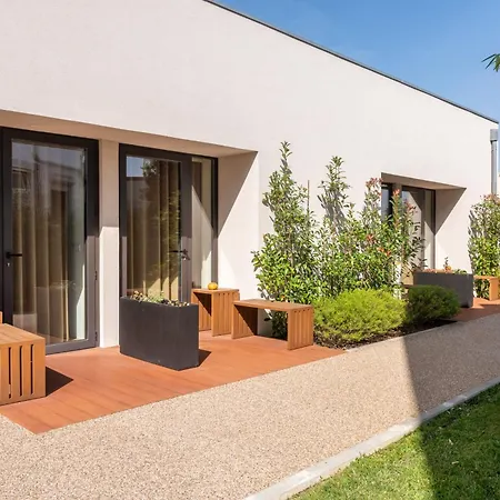 Bfresh Hotel - Padel, Pool & Fitness - Adults Only-3