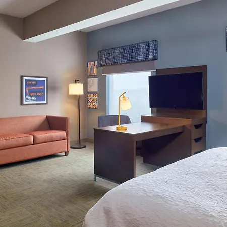 Hampton Inn & Suites Providence / Smithfield-2