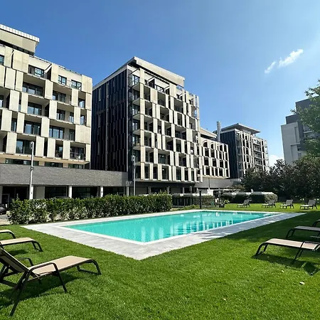 Ramada Plaza By Wyndham Milano-2