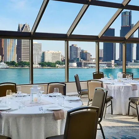 Doubletree By Hilton Windsor, On-2