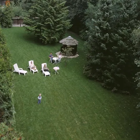 Schlosspark Hotel-2