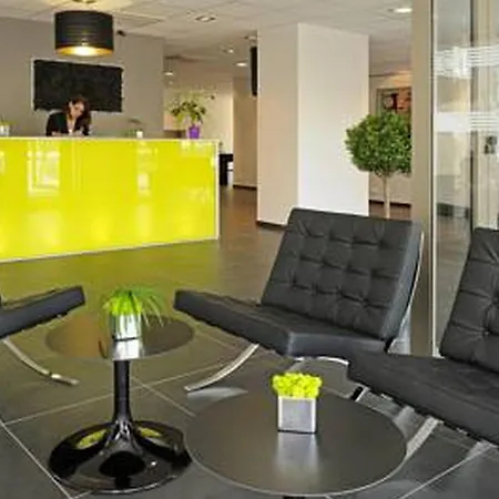 Lagrange Aparthotel Lyon Lumiere-2