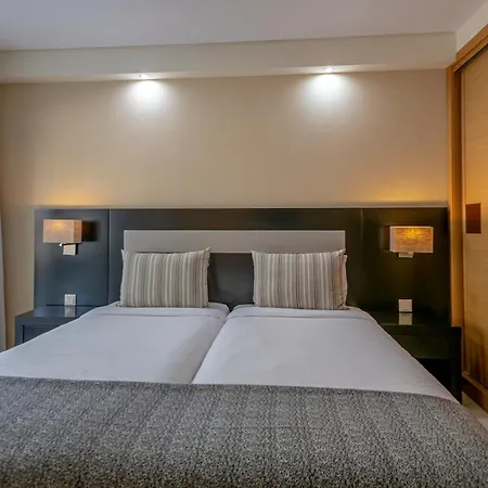 Areias Village Beach Suite Hotel-3
